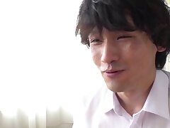 MIAA-175 Sultry Babe Enjoys Steamy Tub Time With Naughty Cock Play