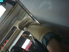 SP34 Yui's Seductive Blowjob Skills Drive Him Wild Before Explosive Orgasm