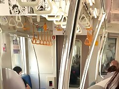 mo1 Sizzling Gym Encounter Sexy Brunette's Steamy Workout Seduction