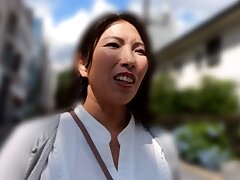 CEMD-598 Yumi Suzuki Shows Her Expert Skills Riding Cock