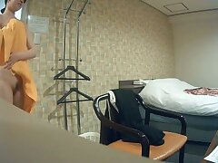 gVcOeYP2 Hot Japanese Cougar Takes Him Deep For A Sticky Cumshot Splash