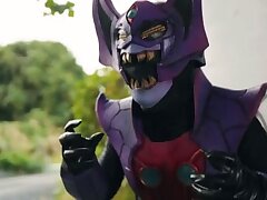 SPSD16_01 Hot Japanese Beauty Handles Dual Penises With Ease Indoors