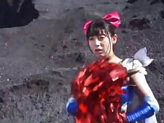 THZ86_01 Hot Maid Tempts Boss with Sexy Oral Pleasure in Kitchen