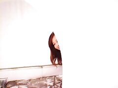 IPTD-323 New Gachinko Beauty Takes On Her First Hot And Steamy Hardcore Encounter