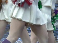 36677 Curvaceous Seductress Gives Blow Job & Takes It All In Her Mouth